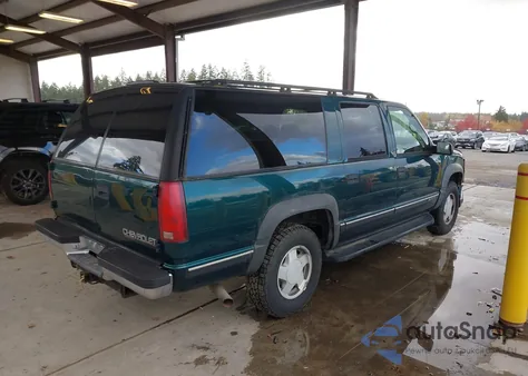 1997 Chevrolet Suburban 1500 from USA, damaged, VIN 3GNFK16R7VG122025